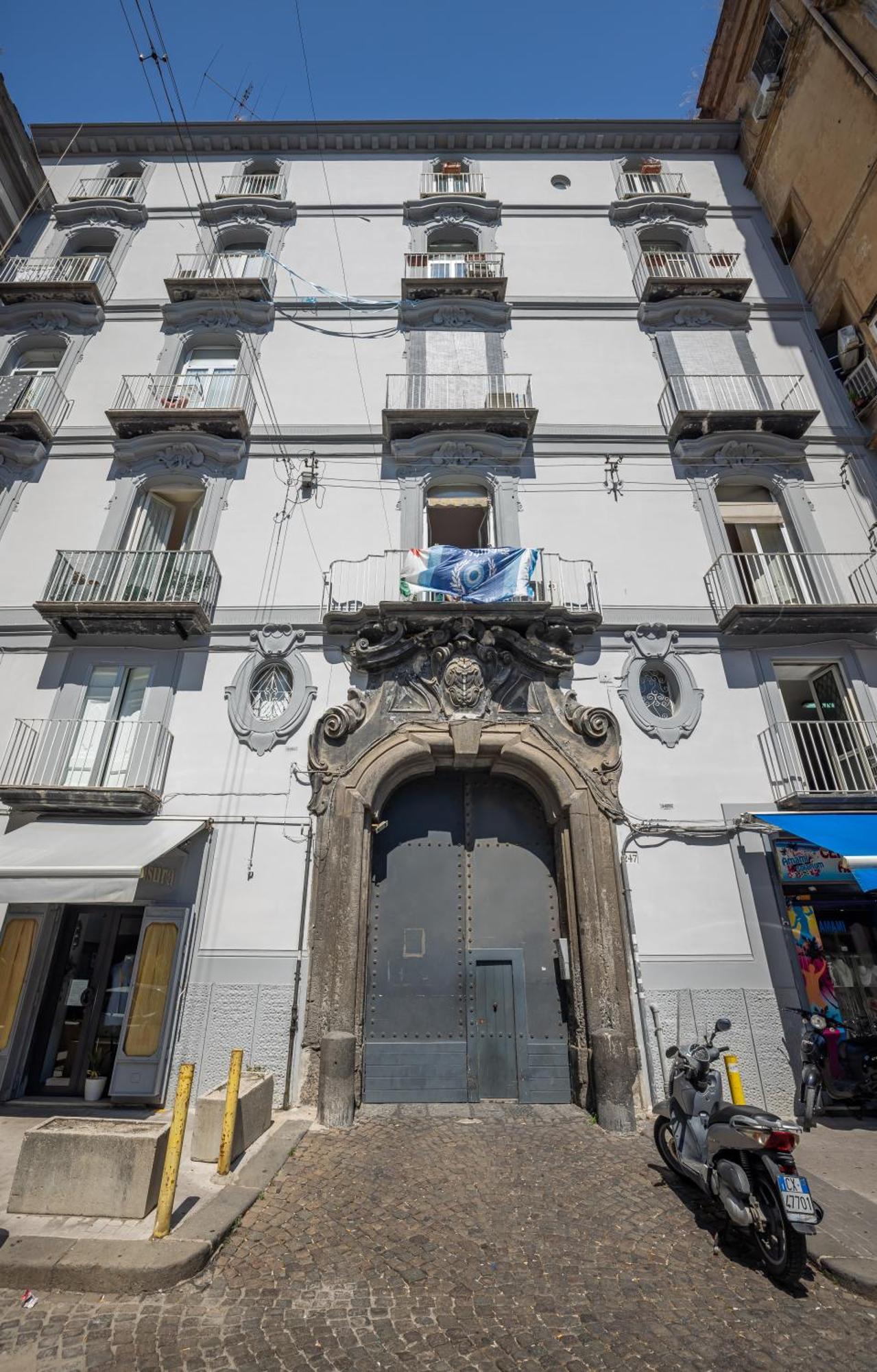 Napoli Squares Suites 외부 사진