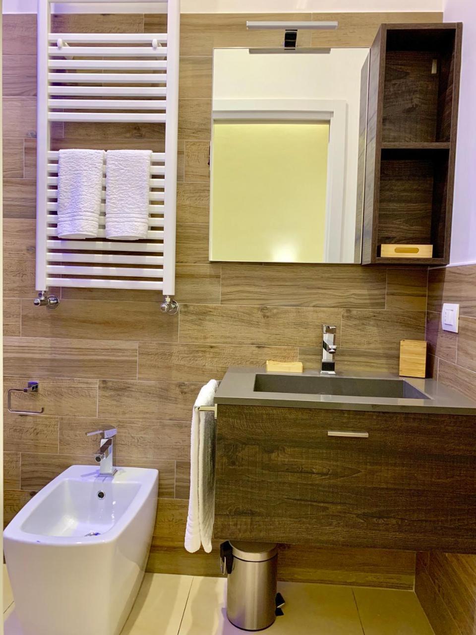 Napoli Squares Suites 외부 사진