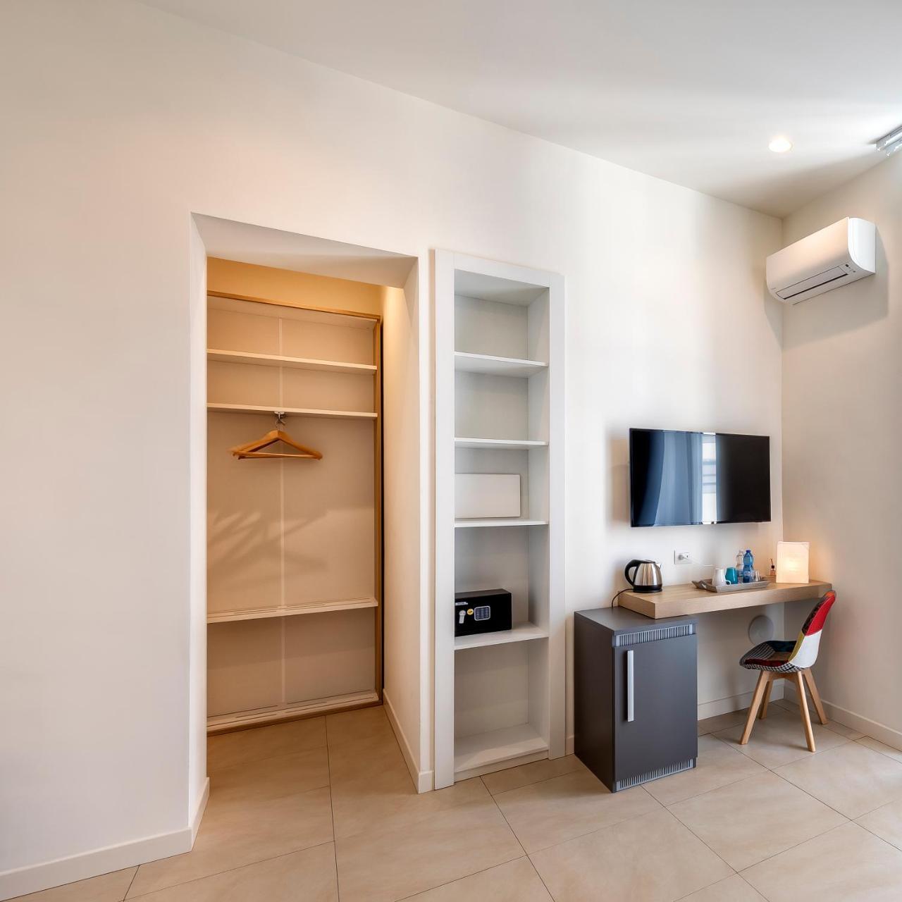 Napoli Squares Suites 외부 사진