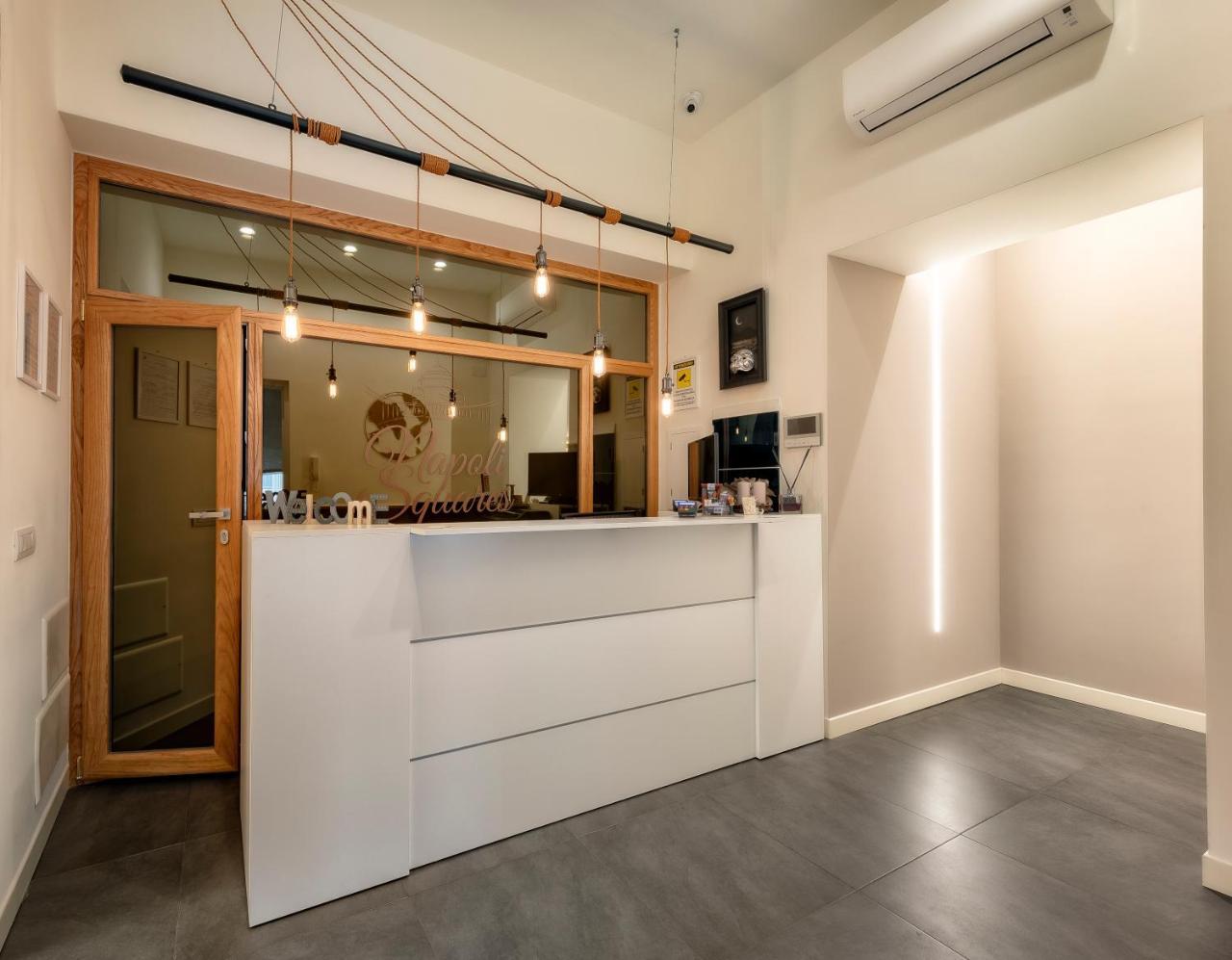 Napoli Squares Suites 외부 사진
